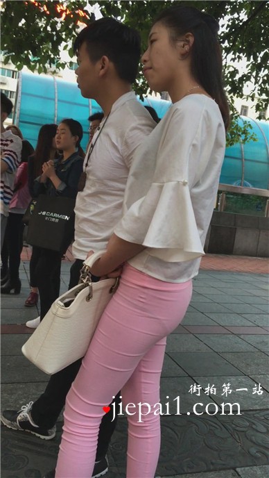 063256f7khkyyk39exh97e (1).jpg