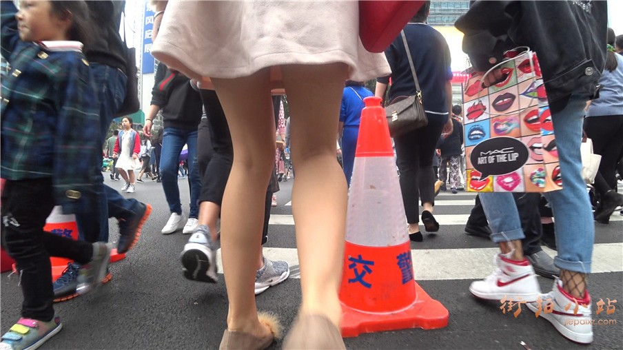 110548lazd1b3z0ntnzb06 (1).jpg