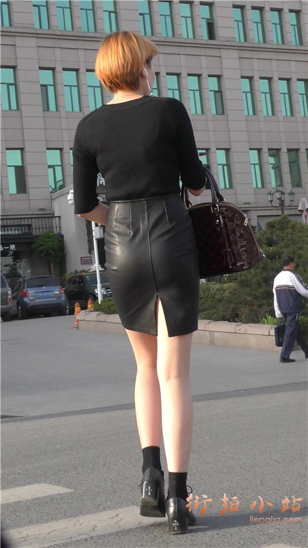 155508gb4t4k1011hurrkw (1).jpg