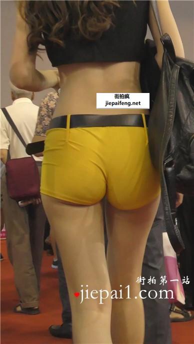黄色超短热裤美臀性感美女
