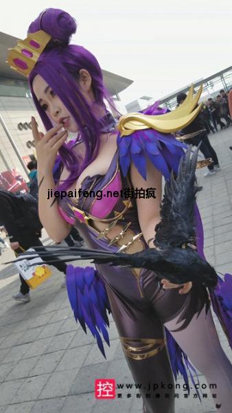 [展会] 4K-紫色紧身大胸cosplay美女[715M/MP4]