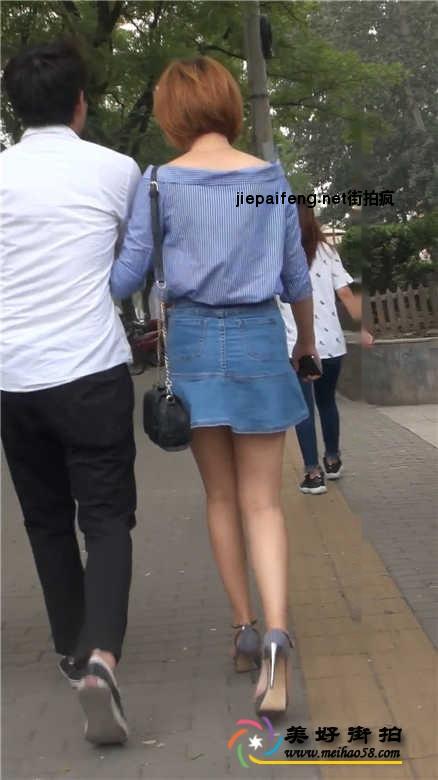 高清22 - 117-蓝色超短裙的高跟美腿小姐姐（一）[MP4/233M]