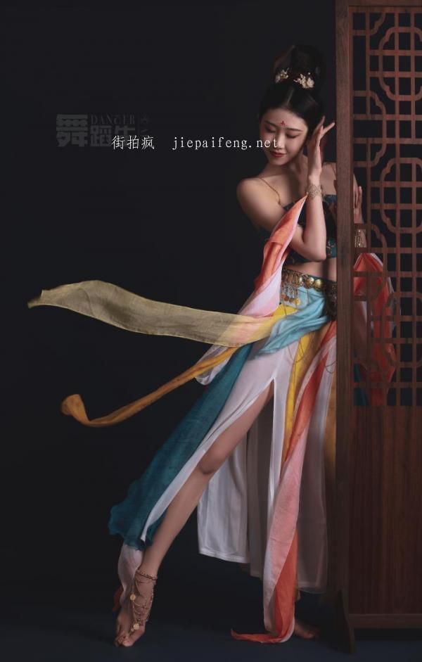 61156_1.jpg 61156_1.jpg