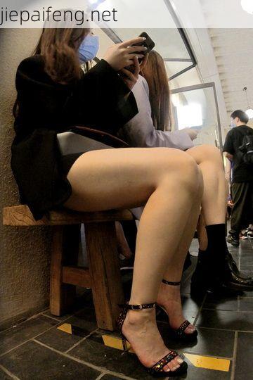 2023年更新街拍高清视频优选合集系列-第01季 无马赛克 109V 209GB 63.jpg