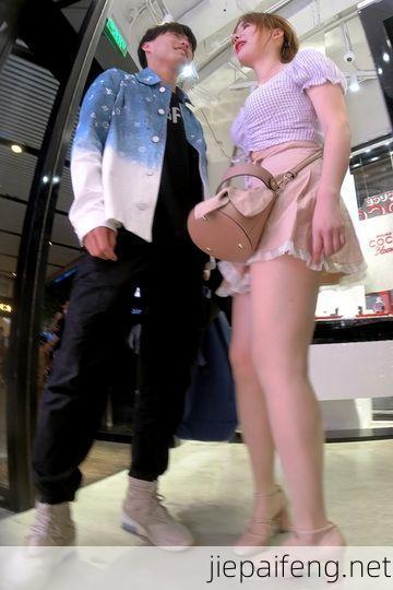 2023年更新街拍高清视频优选合集系列-第01季 无马赛克 109V 209GB 72.jpg