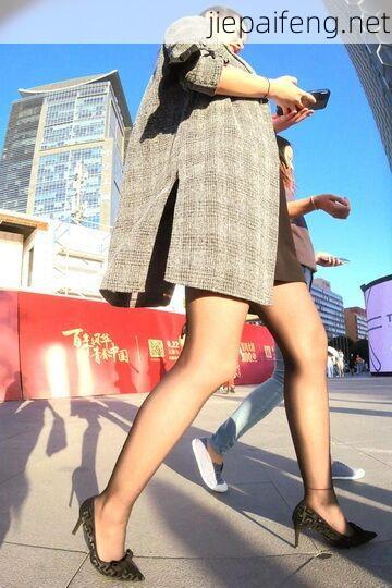 2023年更新街拍高清视频优选合集系列-第03季 无马赛克 121V 214GB 45.jpg