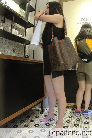 2023年更新街拍高清视频优选合集系列-第03季 无马赛克 121V 214GB 51.jpg