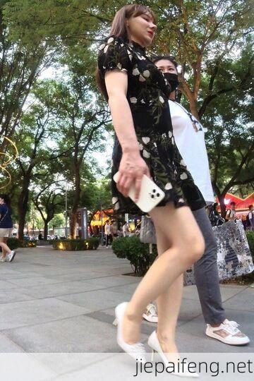 2023年更新街拍高清视频优选合集系列-第03季 无马赛克 121V 214GB 53.jpg