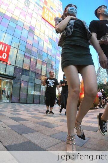 2023年更新街拍高清视频优选合集系列-第04季 无马赛克 128V 220GB 6.jpg