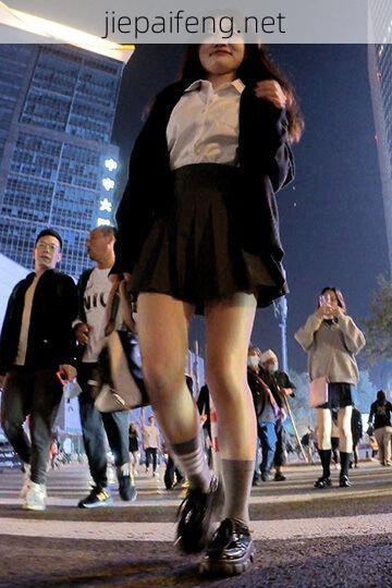 2023年更新街拍高清视频优选合集系列-第13季 无马赛克 243V 218GB 34.jpg