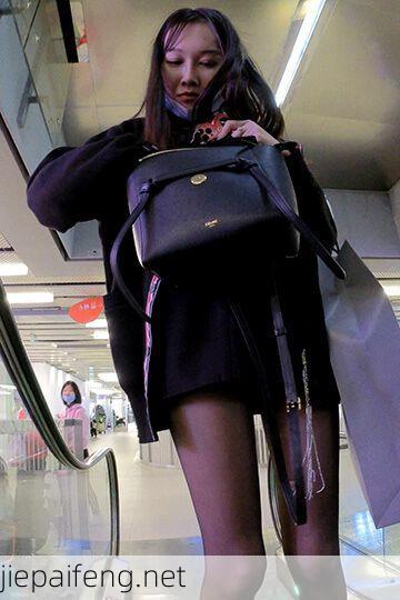 2023年更新街拍高清视频优选合集系列-第13季 无马赛克 243V 218GB 36.jpg