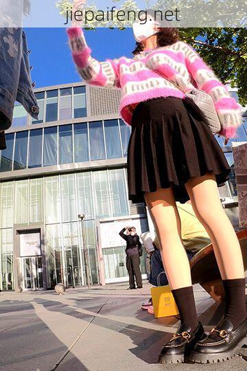 2023年更新街拍高清视频优选合集系列-第13季 无马赛克 243V 218GB 79.jpg