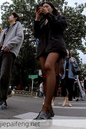 2023年更新街拍高清视频优选合集系列-第14季 无马赛克 282V 227GB 55.jpg