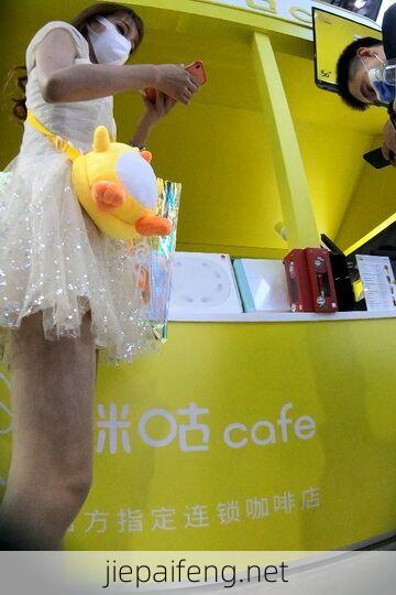 2023年更新街拍高清视频优选合集系列-第17季 无马赛克 160V 220GB 15.jpg