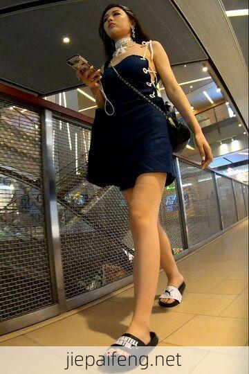 2023年更新街拍高清视频优选合集系列-第17季 无马赛克 160V 220GB 80.jpg