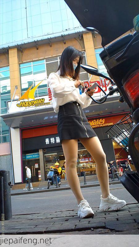 2023年更新街拍高清视频优选合集系列-第22季 无马赛克 79V 10GB 27.jpg