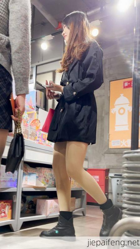 775 街拍大师无双2024年高清视频69部4K打包合集 原版_竖版 138V 94.8GB 22.jpg