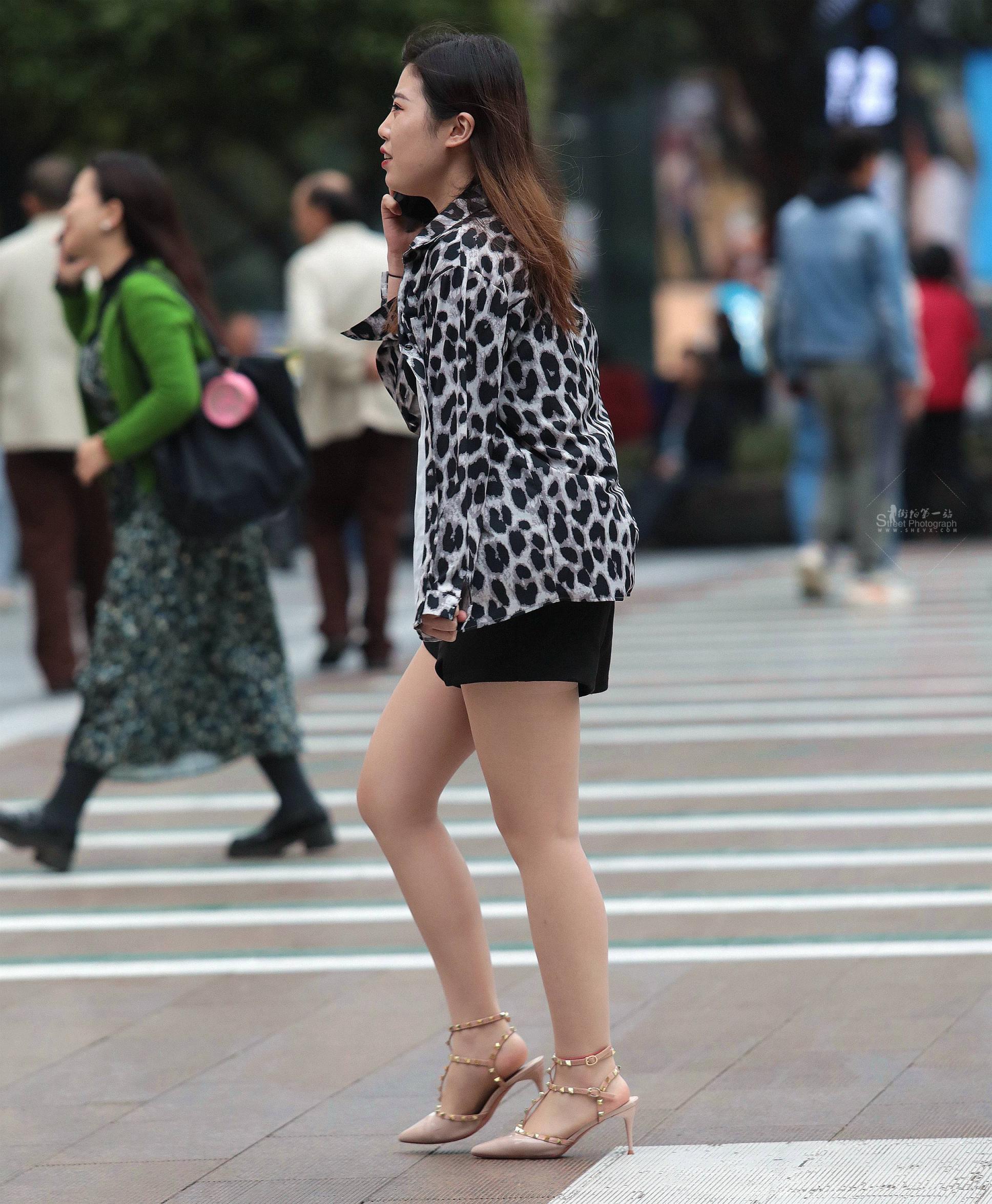  诱惑肉丝街拍高跟shaofu-15P