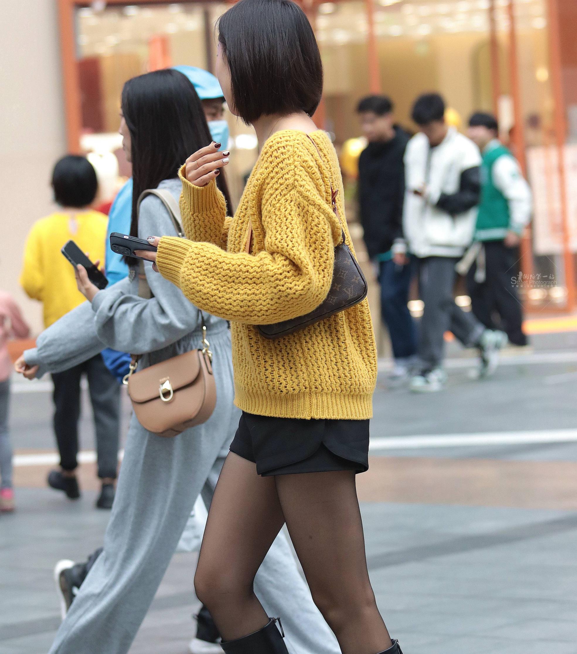 街拍黑丝shaofu