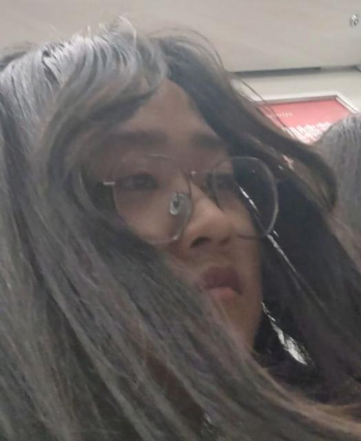 【独家原创】久mo眼镜女子大生的短牛仔裤毛肉大腿
