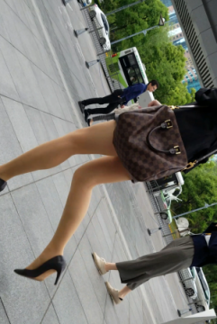 黑衣ROUSI黑高