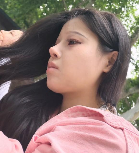 【独家原创】时尚冷艳女子的露臀根的美肉腿臀
