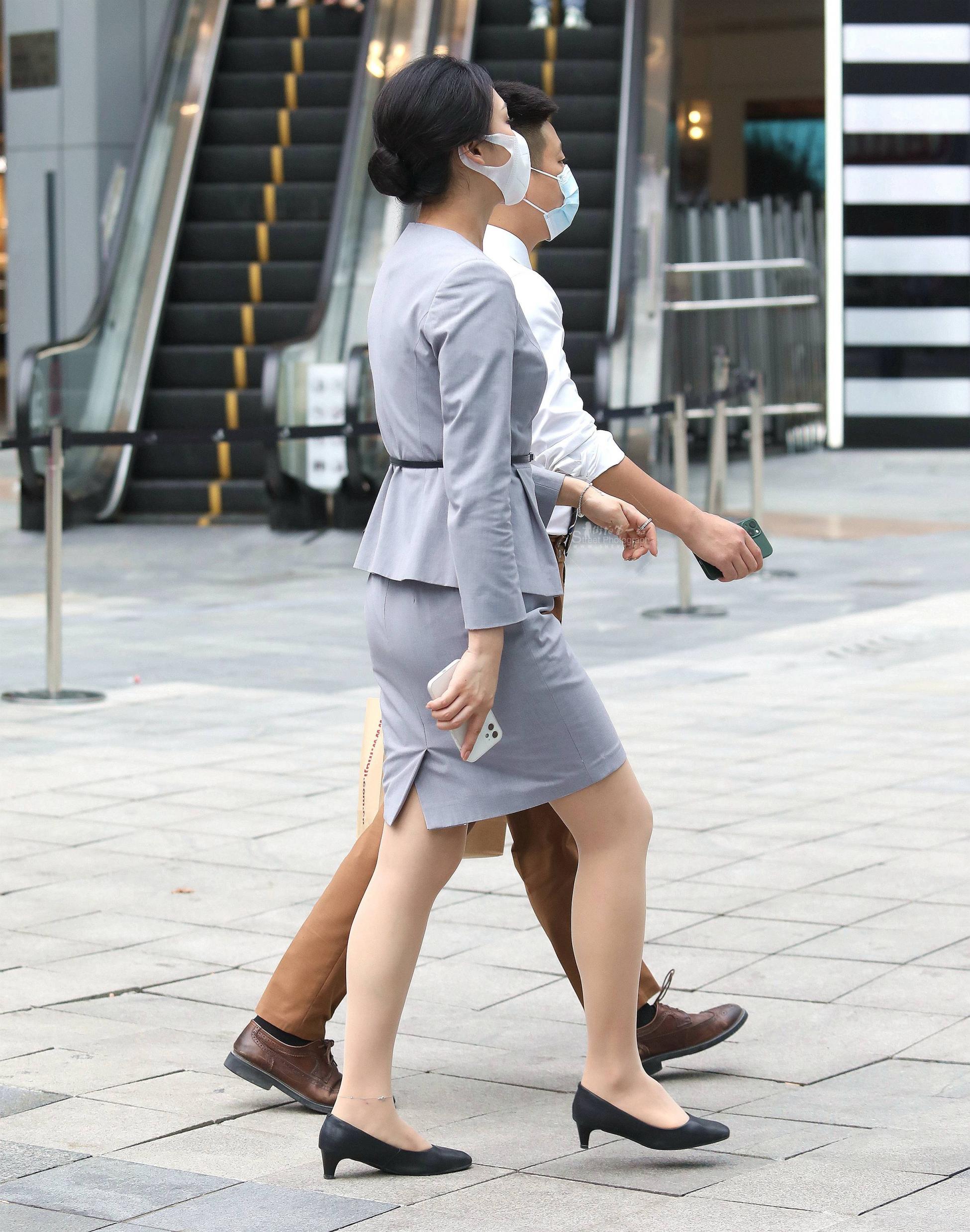 » 【珏一笑而过】诱惑肉丝高跟街拍OL-13P