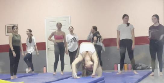 Spying JB Teens – Which One Do You Prefer